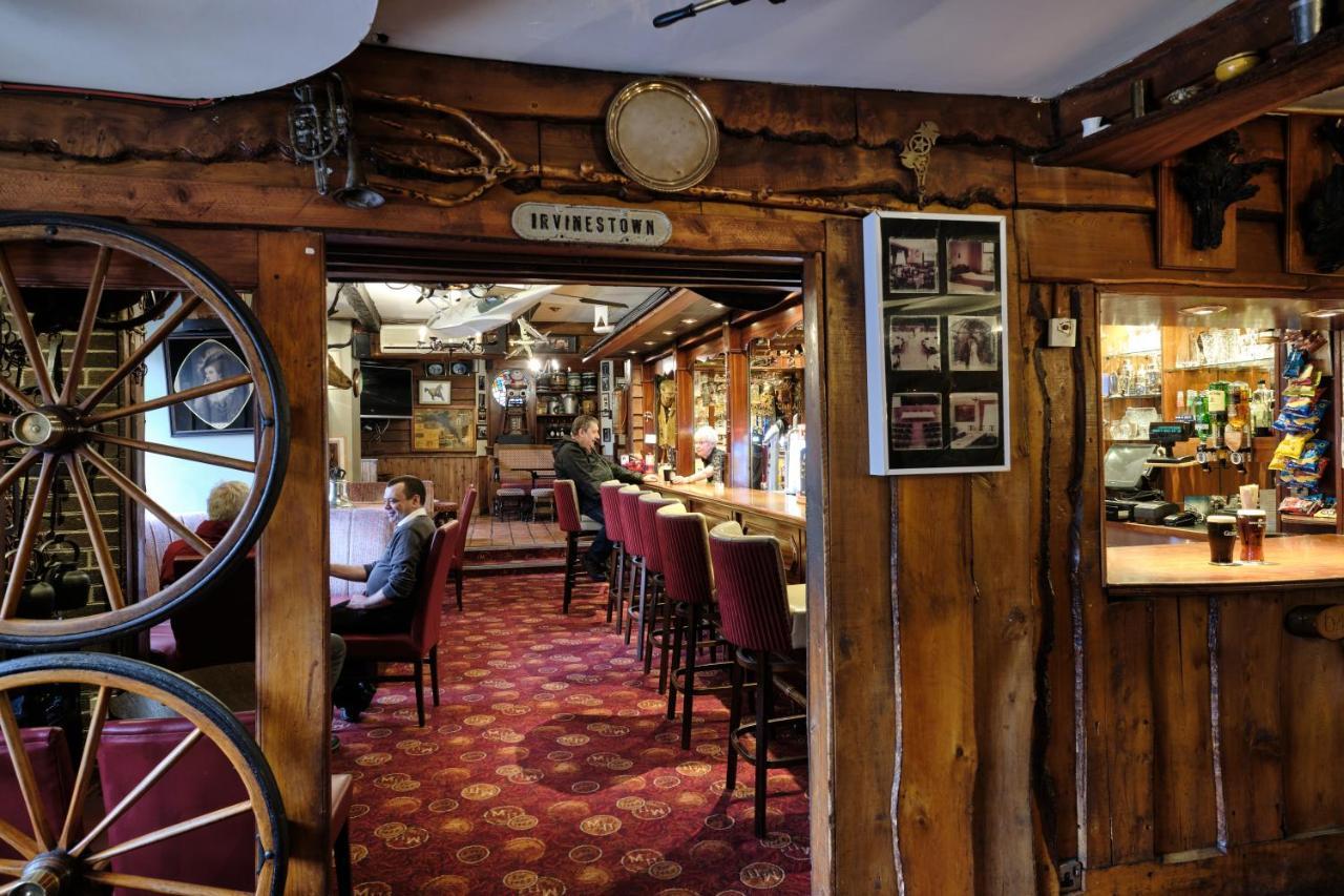 Irvinestown Mahon'S Hotel מראה חיצוני תמונה
