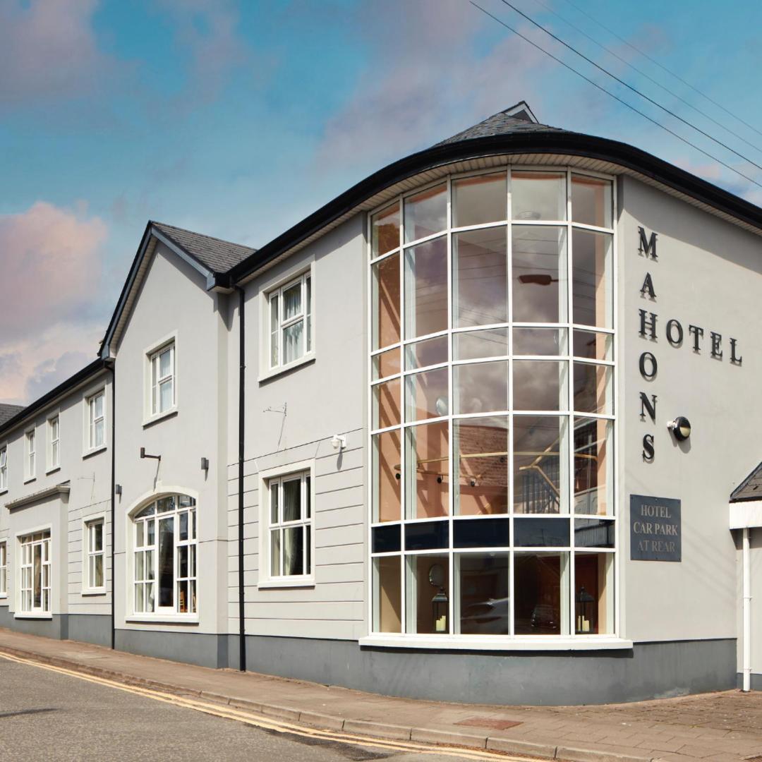 Irvinestown Mahon'S Hotel מראה חיצוני תמונה