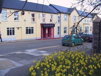 Irvinestown Mahon'S Hotel מראה חיצוני תמונה